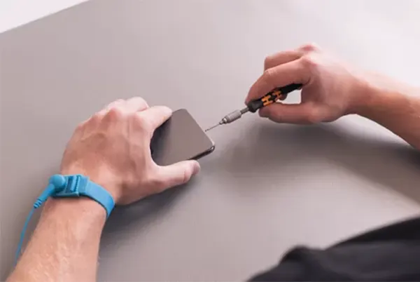 How to Fix iPhone Charging Port Problems at Home