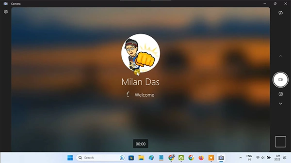 Use laptop as a secondary display